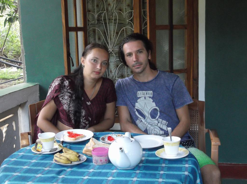 Bandula Home Stay Sigiriya Quarto foto